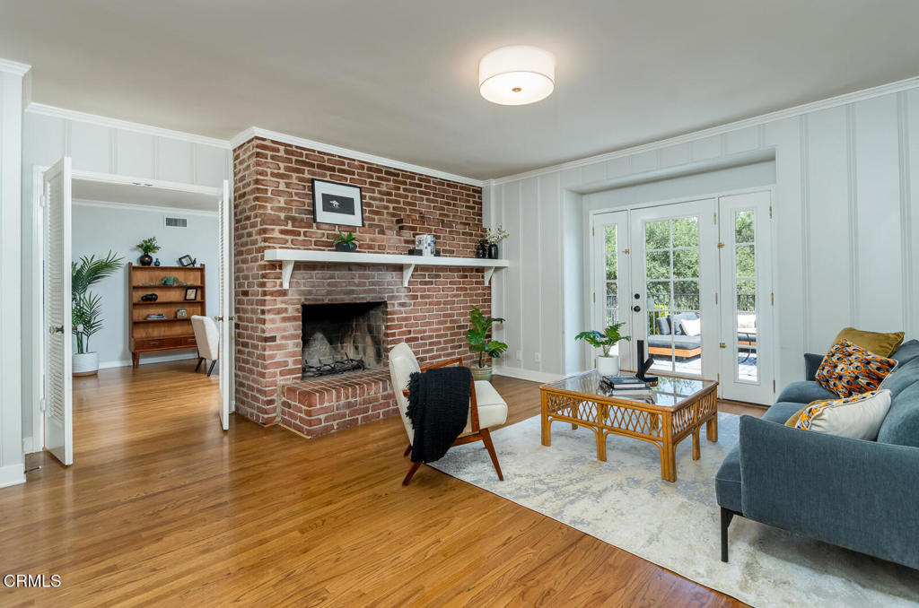 La Canada Flintridge, California, 91011, United States, 3 Bedrooms Bedrooms, ,1 BathroomBathrooms,Residential,For Sale,1901874