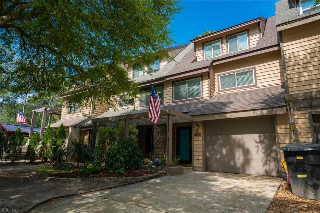 Virginia Beach, Virginia, 23455, United States, 3 Bedrooms Bedrooms, ,4 BathroomsBathrooms,Residential,For Sale,1921851