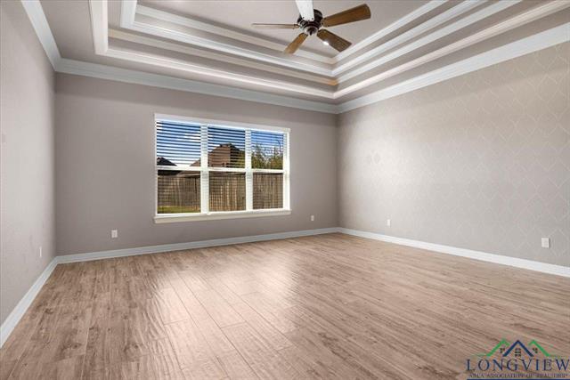 Longview, Texas, 75602, United States, 4 Bedrooms Bedrooms, ,3 BathroomsBathrooms,Residential,For Sale,1970791