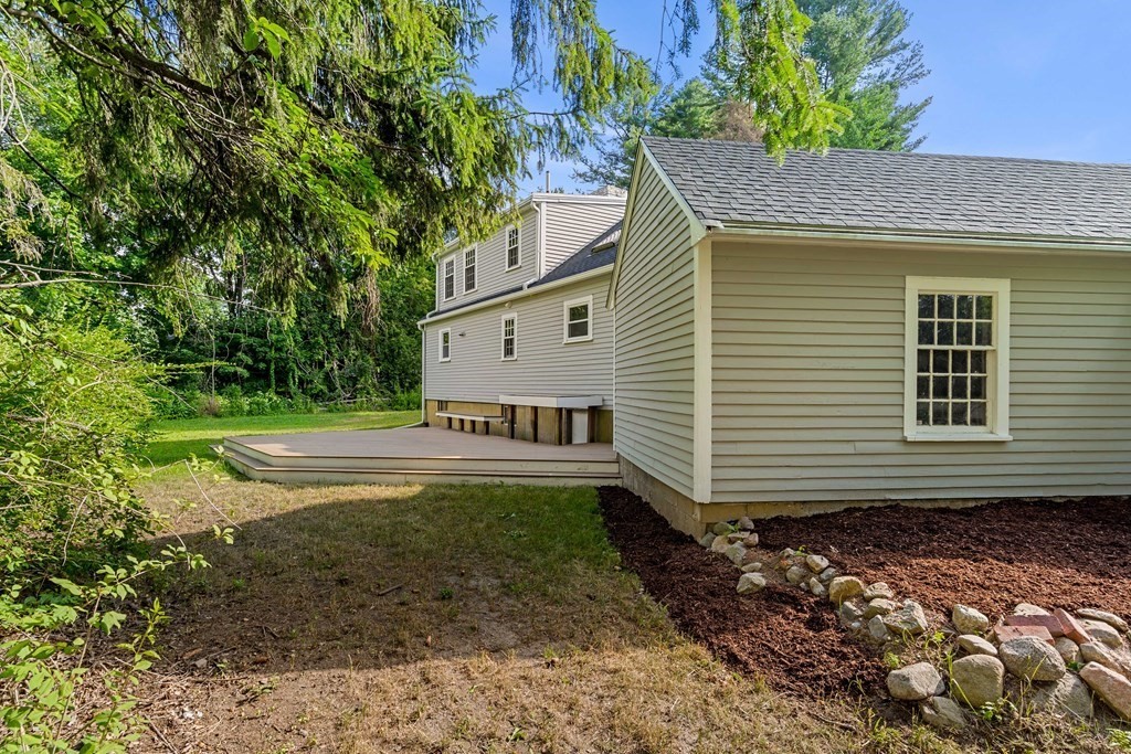 Framingham, Massachusetts, 01701, United States, 3 Bedrooms Bedrooms, ,2 BathroomsBathrooms,Residential,For Sale,1903802
