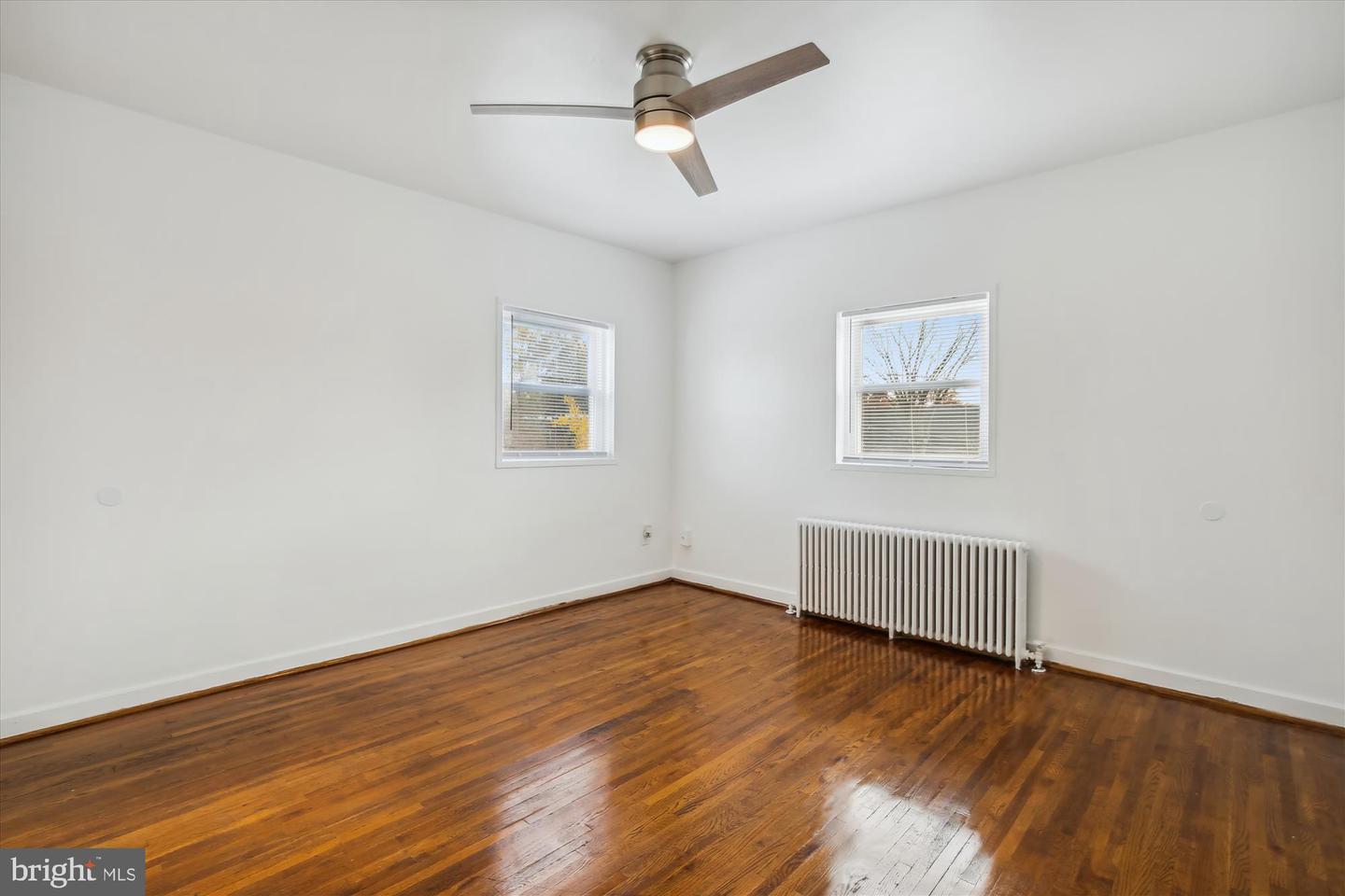 3300 18th Pl Se, WASHINGTON, District Of Columbia, 20020, United States, 5 Bedrooms Bedrooms, ,3 BathroomsBathrooms,Residential,For Sale,3300 18th Pl Se,1431167