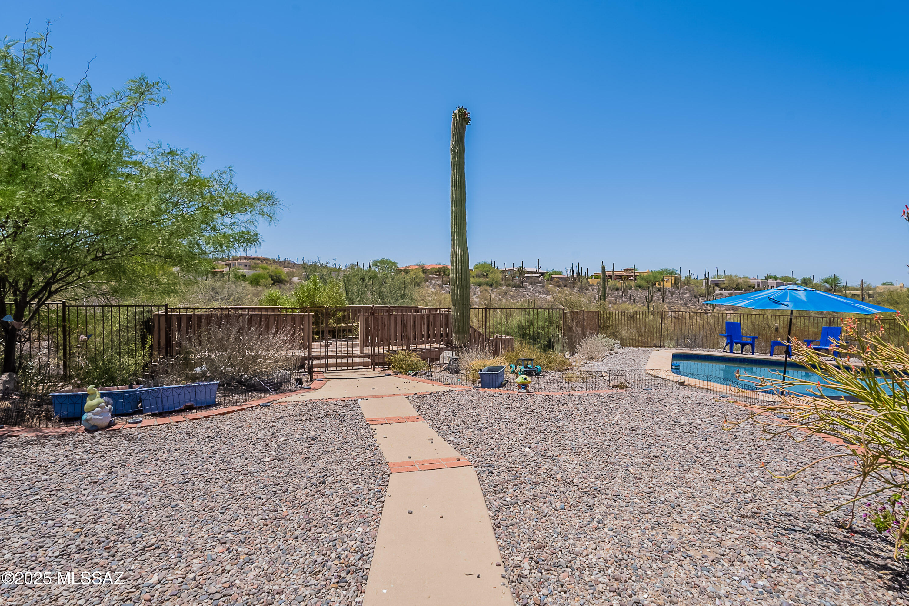 Tucson, Arizona, 85745, United States, 3 Bedrooms Bedrooms, ,2 BathroomsBathrooms,Residential,For Sale,1857796