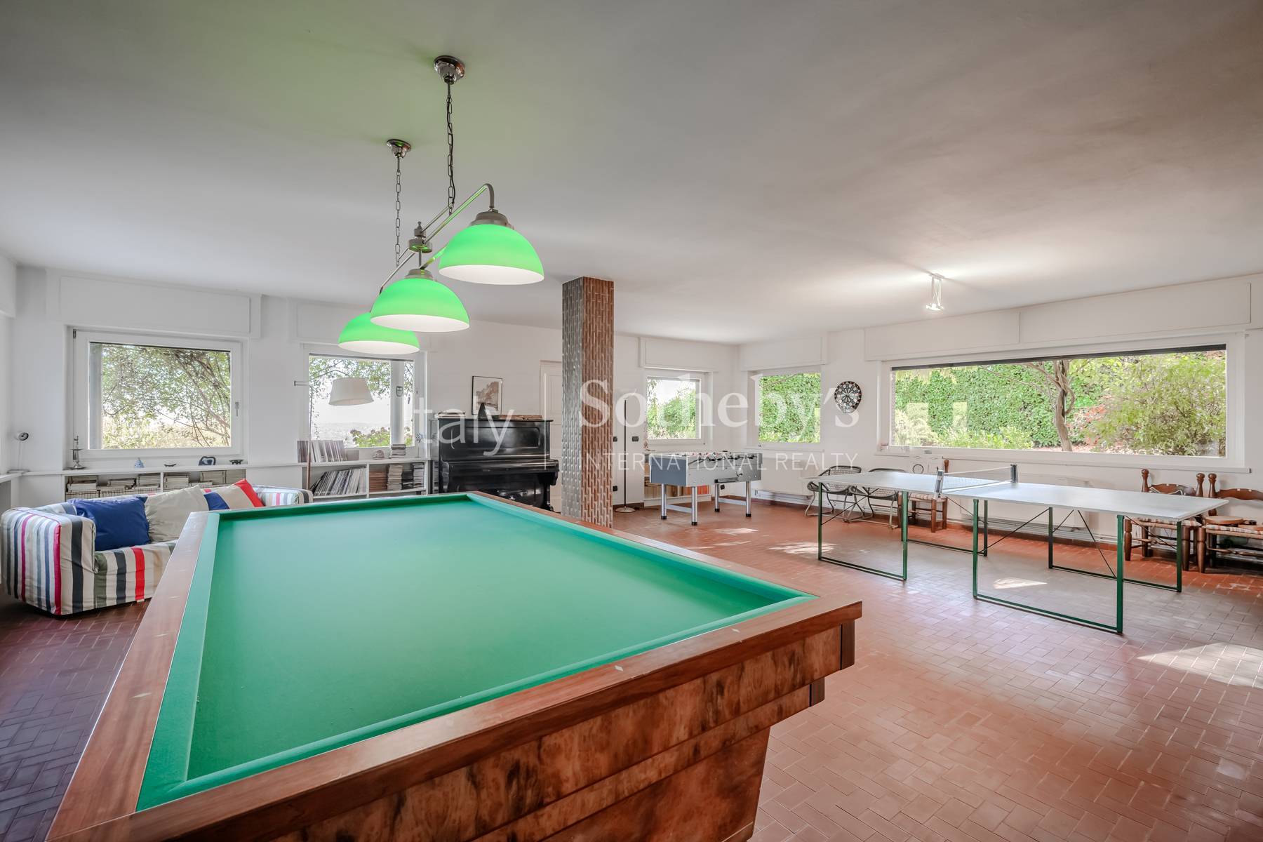  Villa with Lake Views and Gio Ponti Detailing - 物件實景