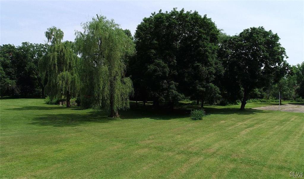 Whitehall Twp, Pennsylvania, 18052, United States, 6 Bedrooms Bedrooms, ,4 BathroomsBathrooms,Residential,For Sale,1931733