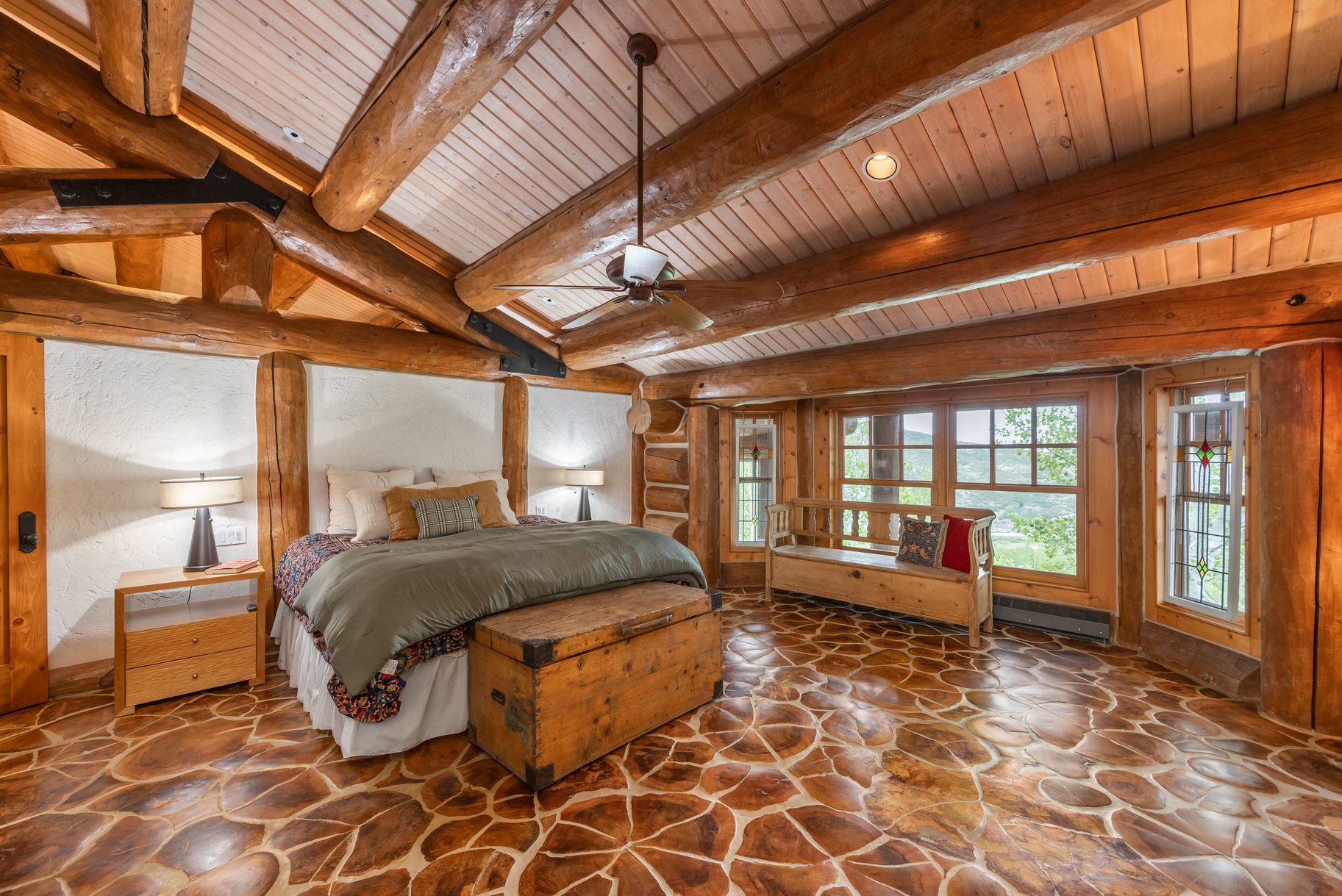  33 ACRE SOULFUL PARK CITY ESTATE WITH GRAND HOME AND GUEST HOUSE - 物件實景