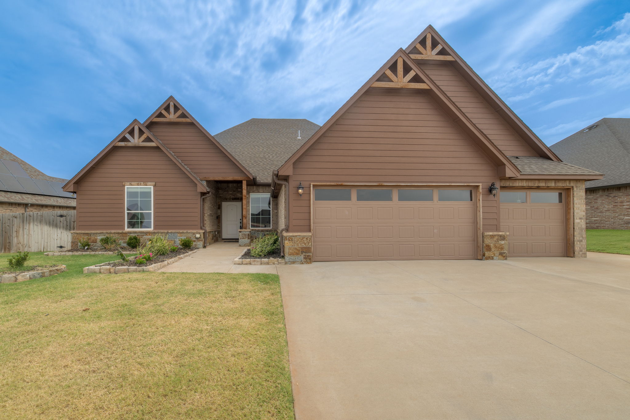 Wedgewood Creek Dr, Oklahoma City, OK 73179