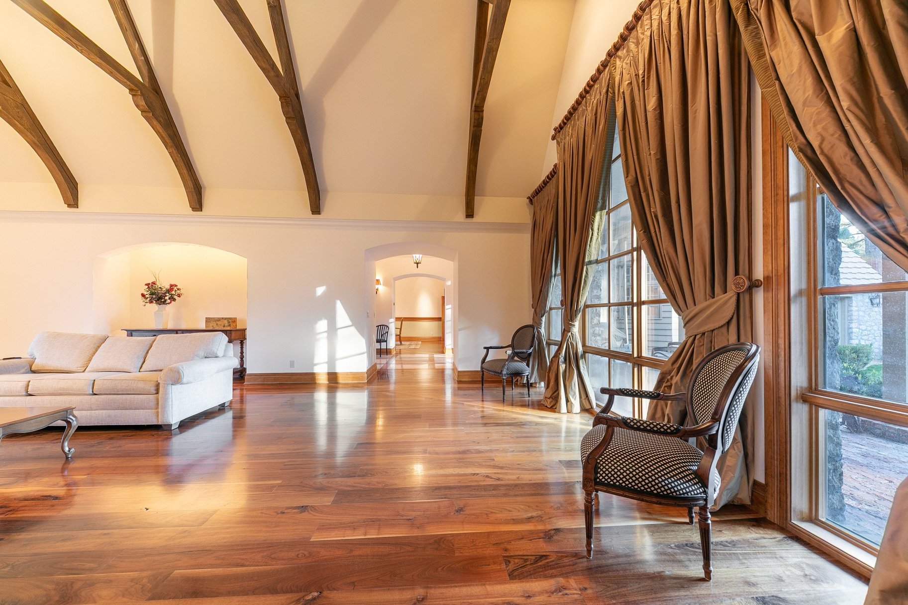  THE BENNINGTON ESTATE - Elegance of the French Alps - Spirit of the Sierras - 物件實景