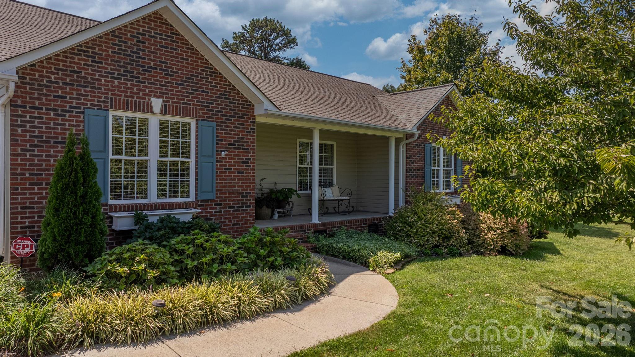 33rd Street Ln, Hickory, NC 28601 #1