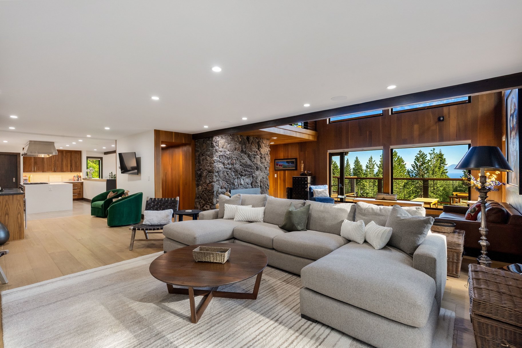  Privacy, Nature & Legacy  A Rare Tahoe Estate - 物件實景