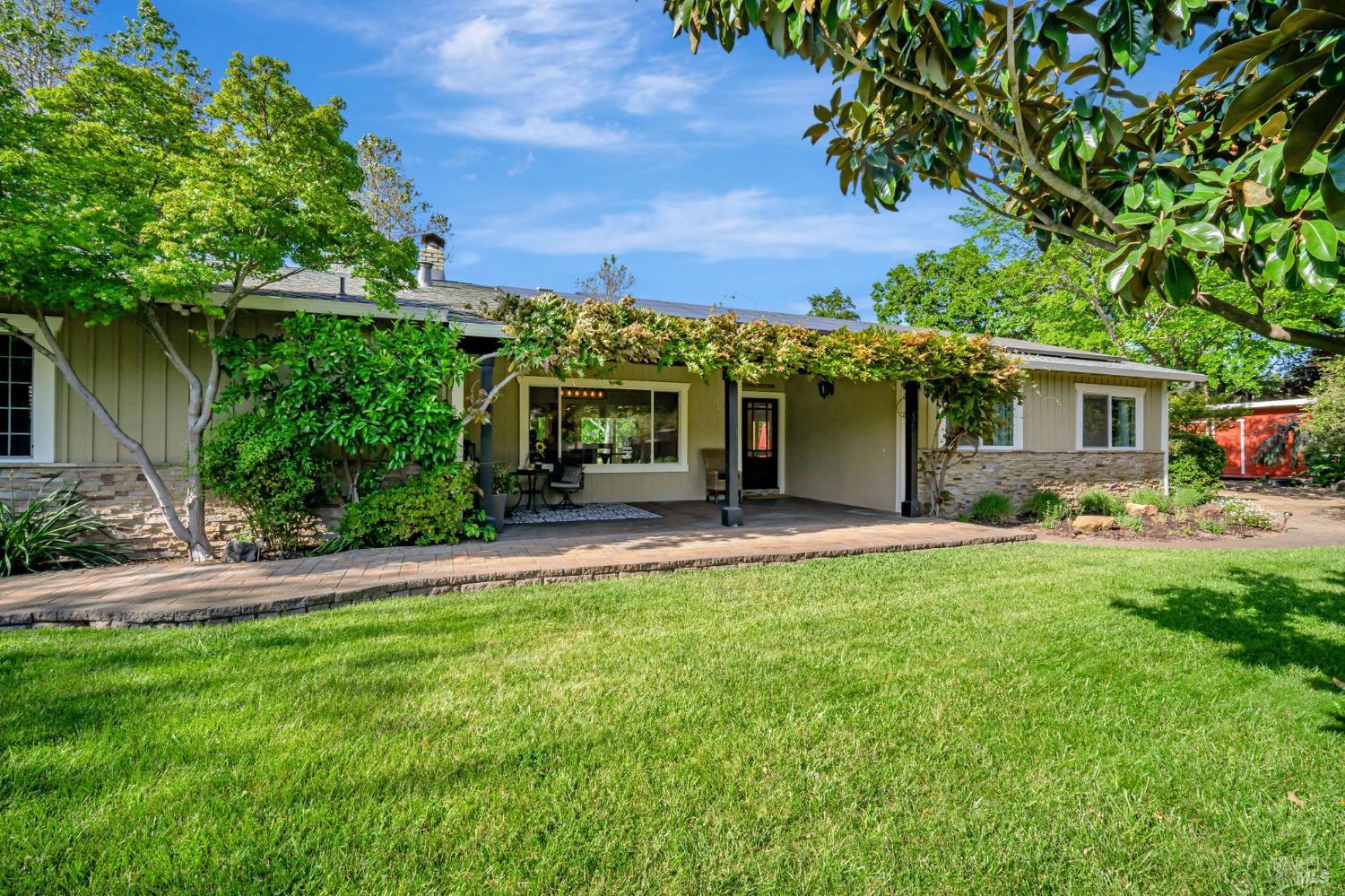 Santa Rosa, California, 95403, United States, 4 Bedrooms Bedrooms, ,4 BathroomsBathrooms,Residential,For Sale,1793567