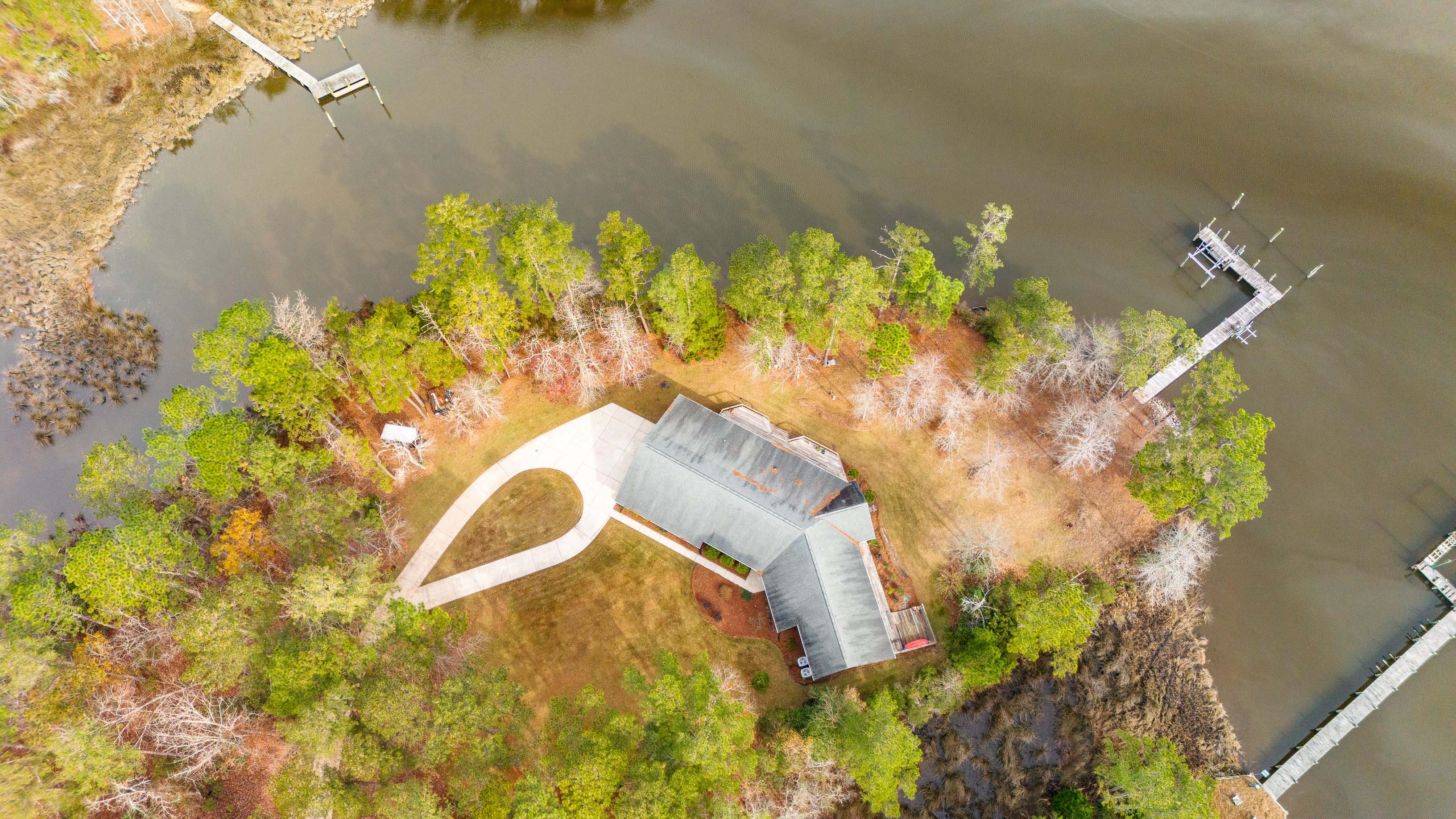 Oriental, North Carolina, 28571, United States, 3 Bedrooms Bedrooms, ,3 BathroomsBathrooms,Residential,For Sale,2005198