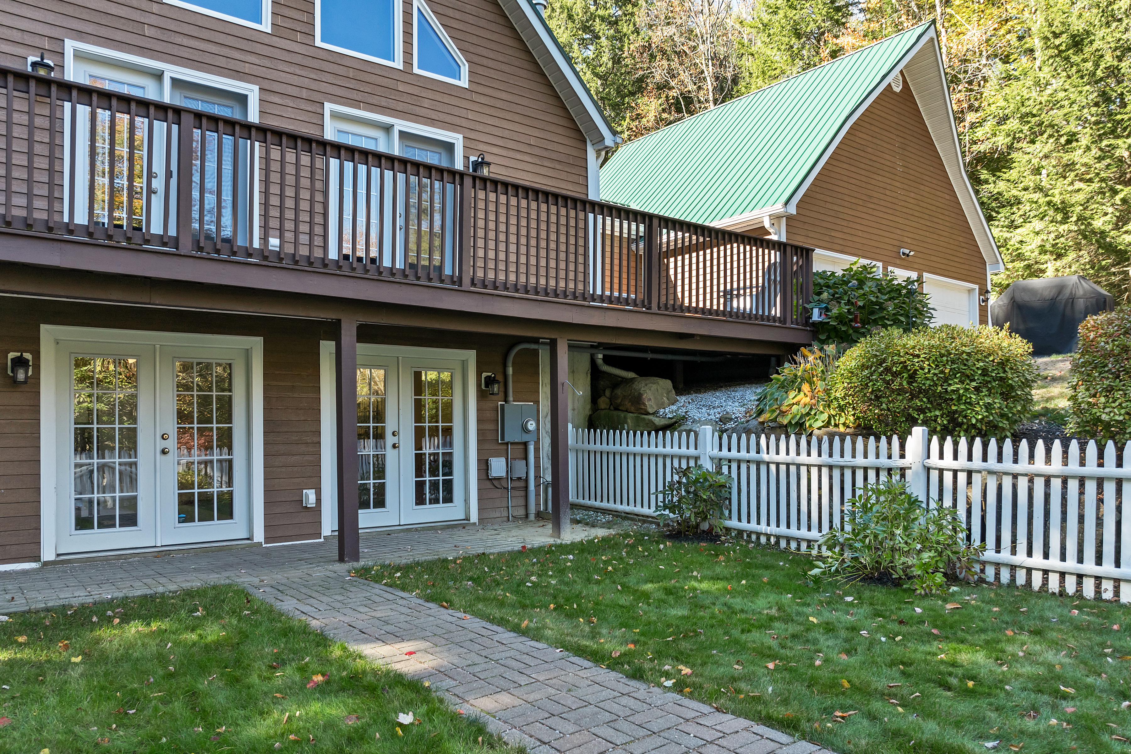 Sanbornton, New Hampshire, 03269, United States, 4 Bedrooms Bedrooms, ,2 BathroomsBathrooms,Residential,For Sale,1977534