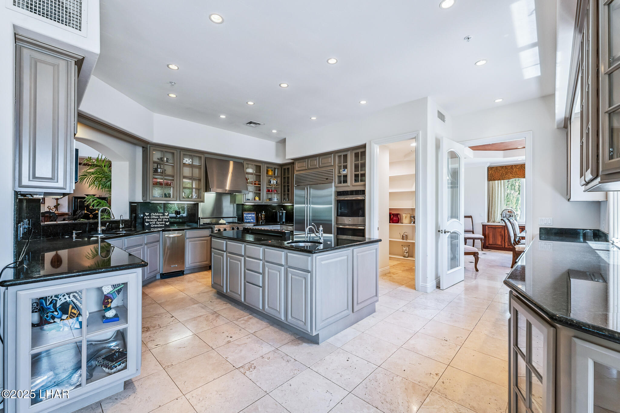 Lake Havasu City, Arizona, 86406, United States, 4 Bedrooms Bedrooms, ,2 BathroomsBathrooms,Residential,For Sale,1901337