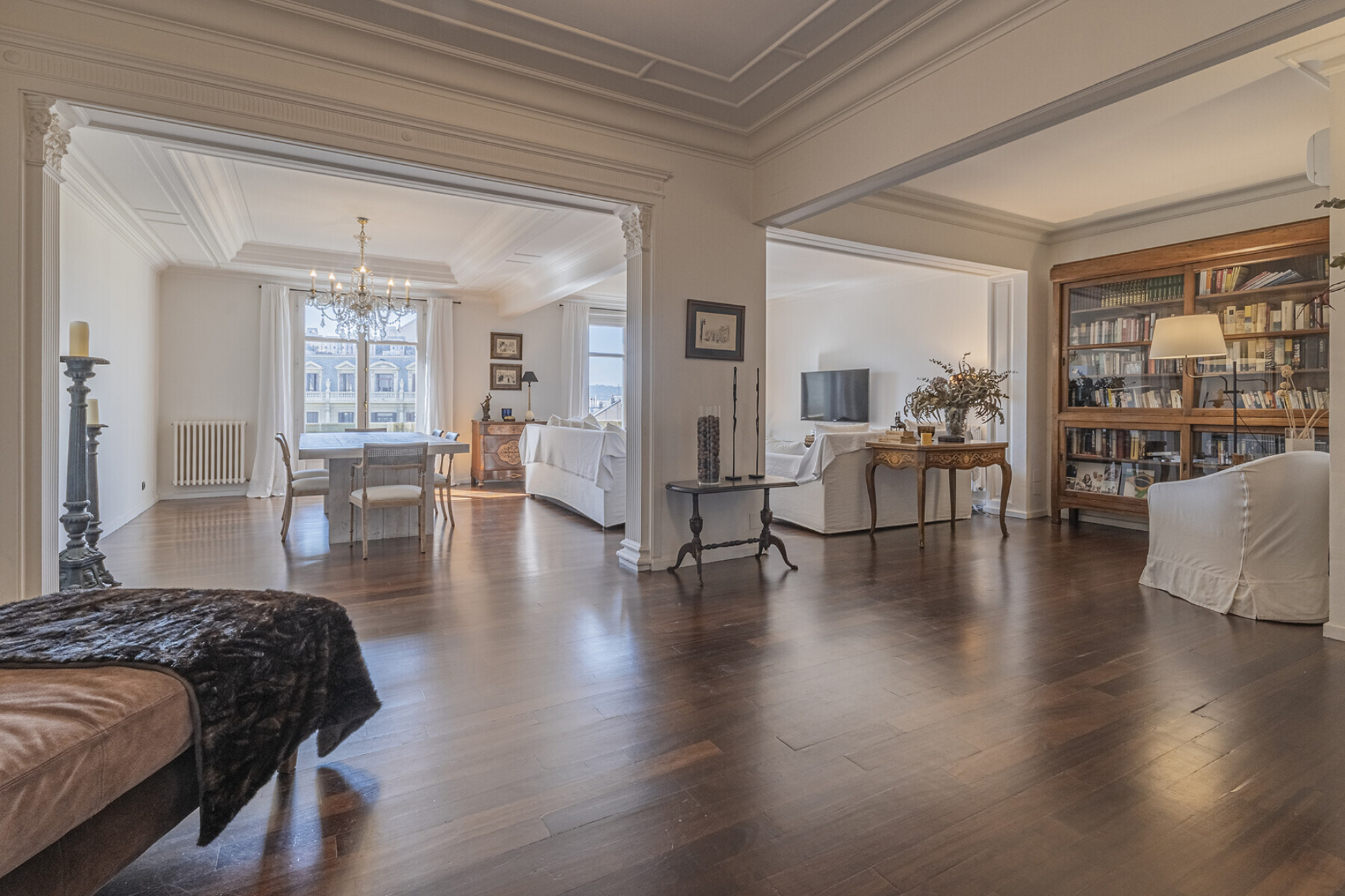  Elegant property in a stately estate on Avenida Diagonal - 物件實景