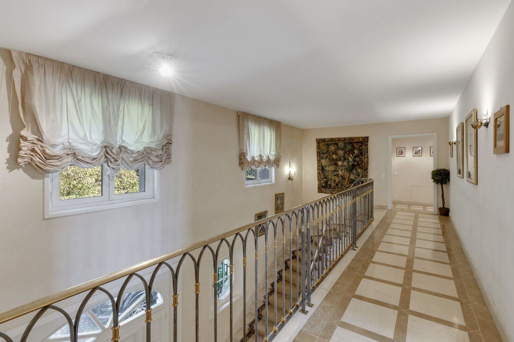  Exceptional property with swimming pool in an idyllic setting - 物件實景