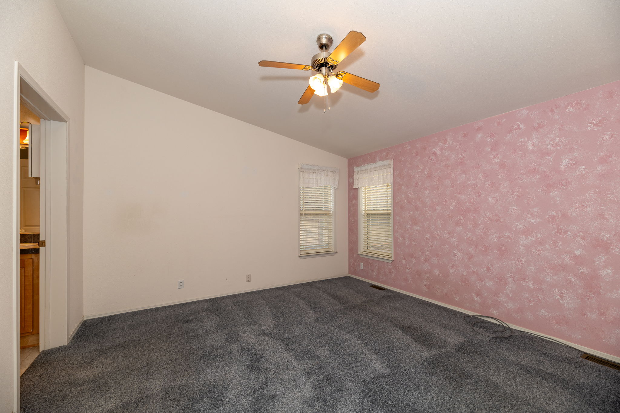 5459 SE Pawnee Lp., Prineville, Oregon, 97754, United States, 3 Bedrooms Bedrooms, ,2 BathroomsBathrooms,Residential,For Sale,5459 SE Pawnee Lp.,1658566