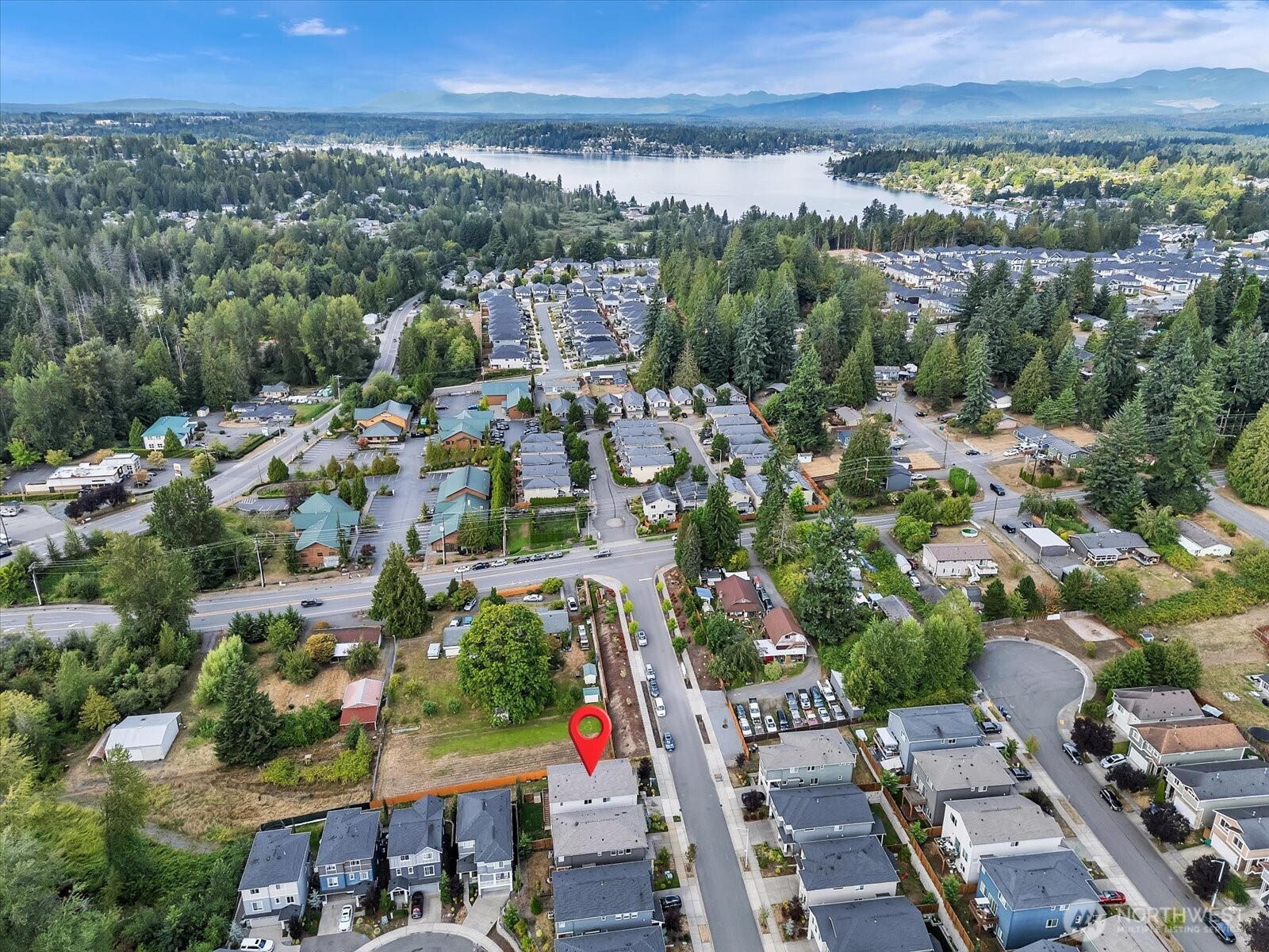 Lake Stevens, Washington, 98258, United States, 4 Bedrooms Bedrooms, ,4 BathroomsBathrooms,Residential,For Sale,1883070