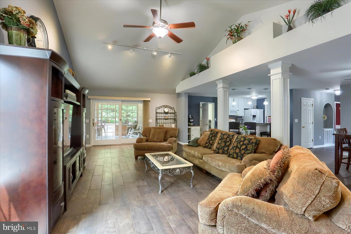 Harrisburg, Pennsylvania, 17111, United States, 4 Bedrooms Bedrooms, ,4 BathroomsBathrooms,Residential,For Sale,1958144