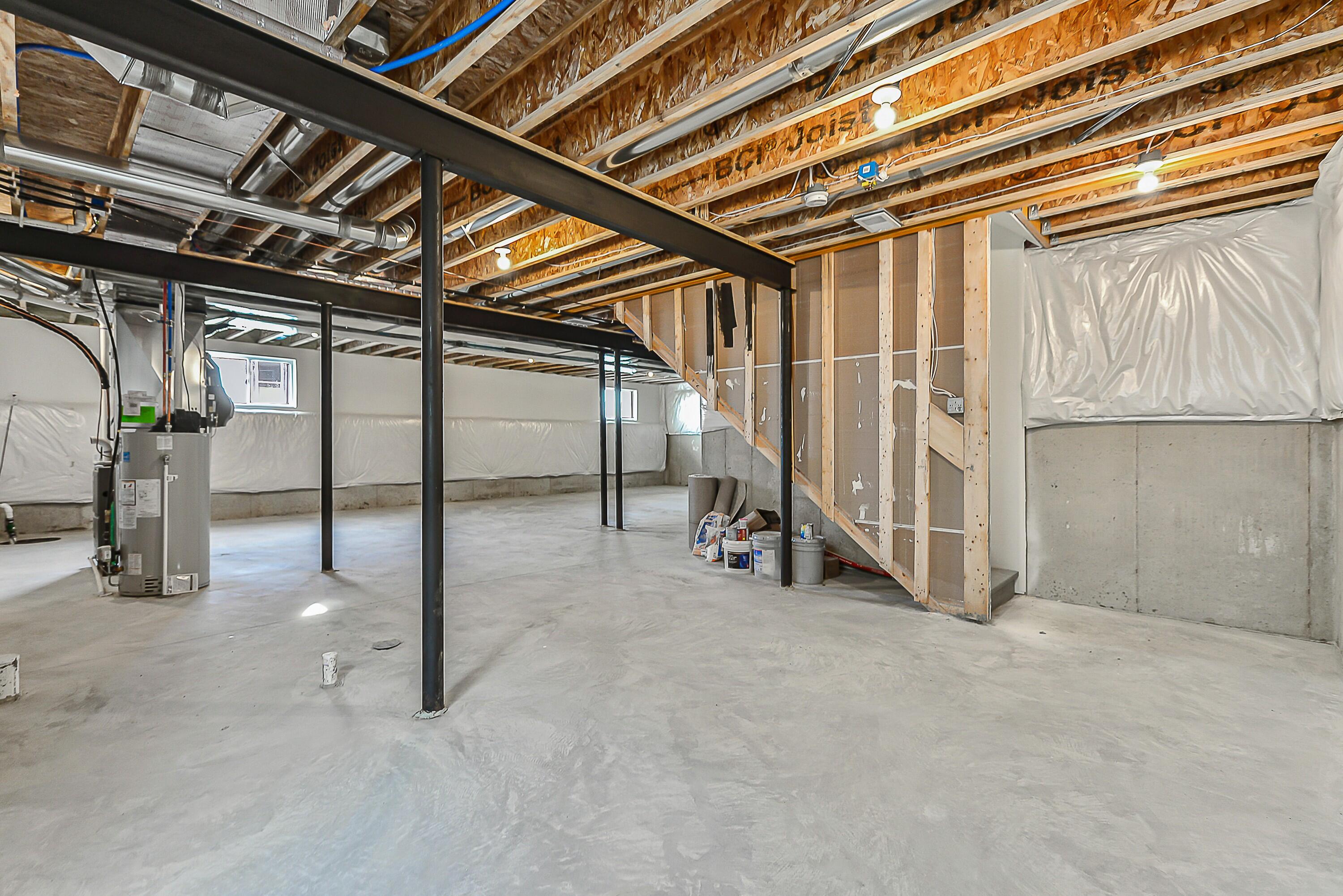 Ann Arbor, Michigan, 48103, United States, 4 Bedrooms Bedrooms, ,3 BathroomsBathrooms,Residential,For Sale,1992162