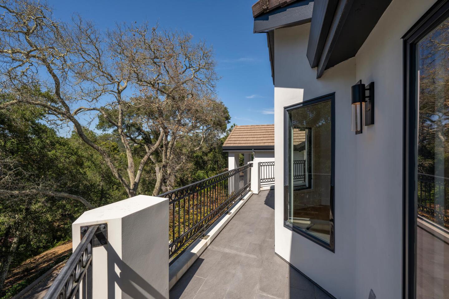 Woodside, California, 94062, United States, 4 Bedrooms Bedrooms, ,5 BathroomsBathrooms,Residential,For Sale,1911860
