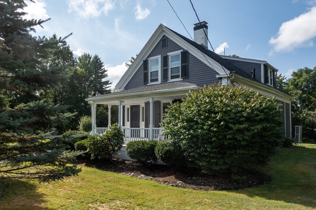 East Bridgewater, Massachusetts, 02333, United States, 4 Bedrooms Bedrooms, ,2 BathroomsBathrooms,Residential,For Sale,1942845