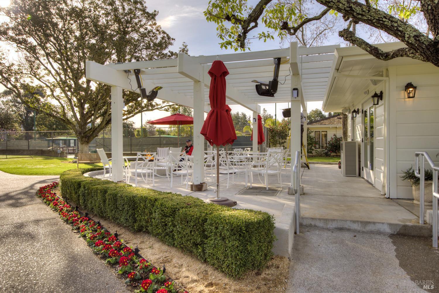 Napa, California, 94558, United States, 2 Bedrooms Bedrooms, ,2 BathroomsBathrooms,Residential,For Sale,1925145