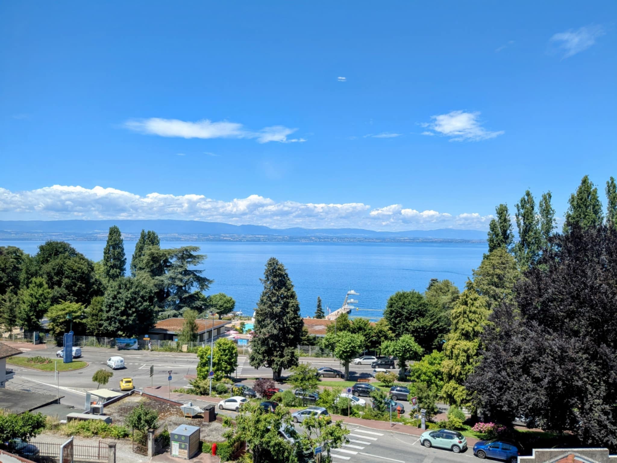  EVIAN LES BAINS FULLY RENOVATED APARTMENT WITH VIEW ON THE LAKE - 物件實景