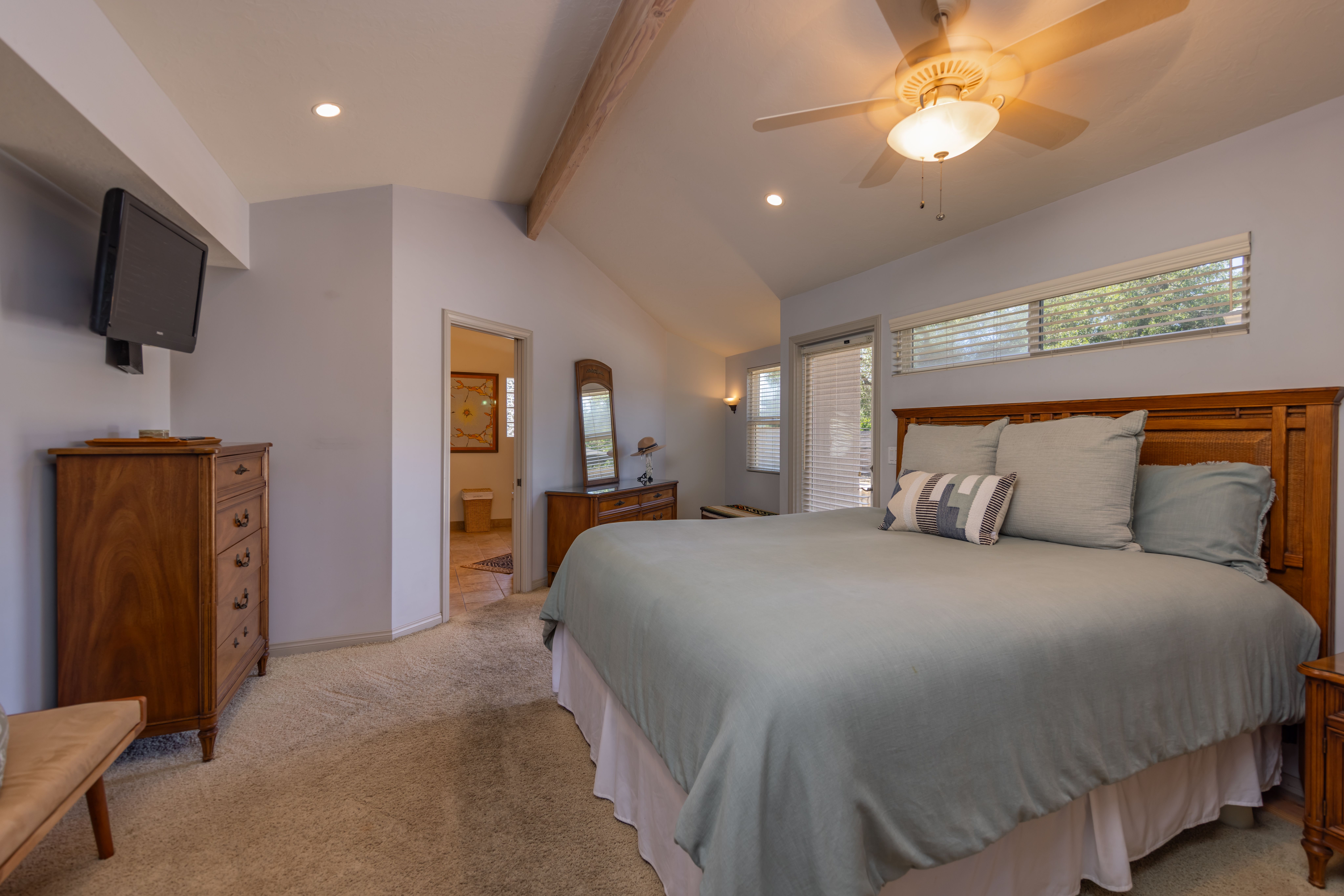  1284 Ferrara Drive, Ojai, CA 93023 - 物件實景