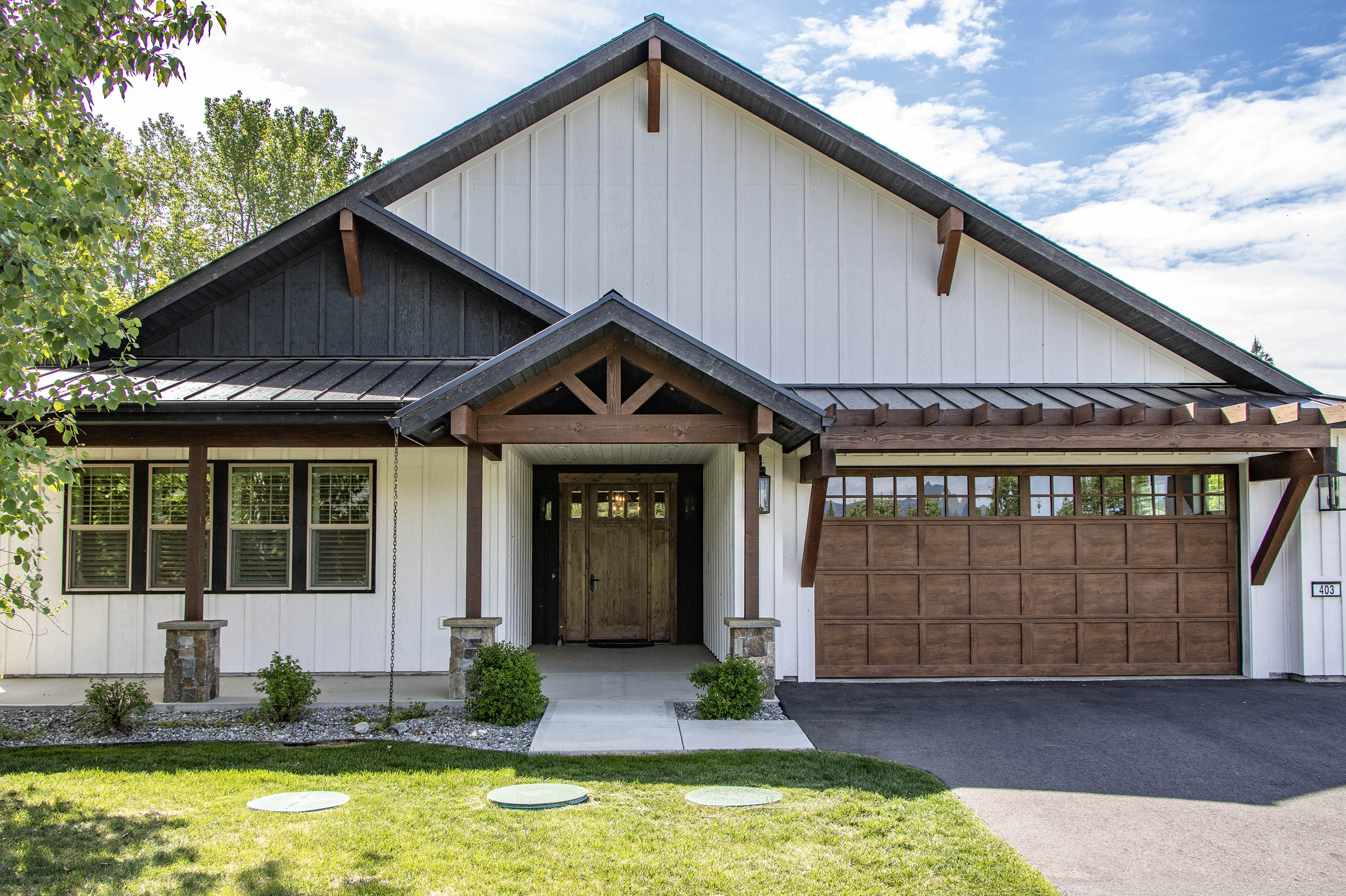 Dover, Idaho, 83825, United States, 3 Bedrooms Bedrooms, ,2 BathroomsBathrooms,Residential,For Sale,2032287