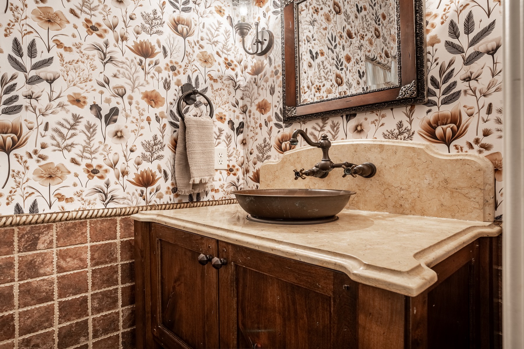  Rare Opportunity to Own a Stunning Home with Acreage in West Carmel - 物件實景