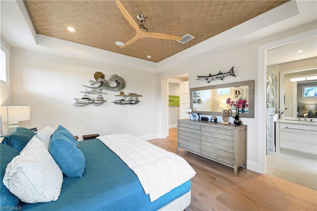Naples, Florida, 34102, United States, 5 Bedrooms Bedrooms, ,6 BathroomsBathrooms,Residential,For Sale,1912441