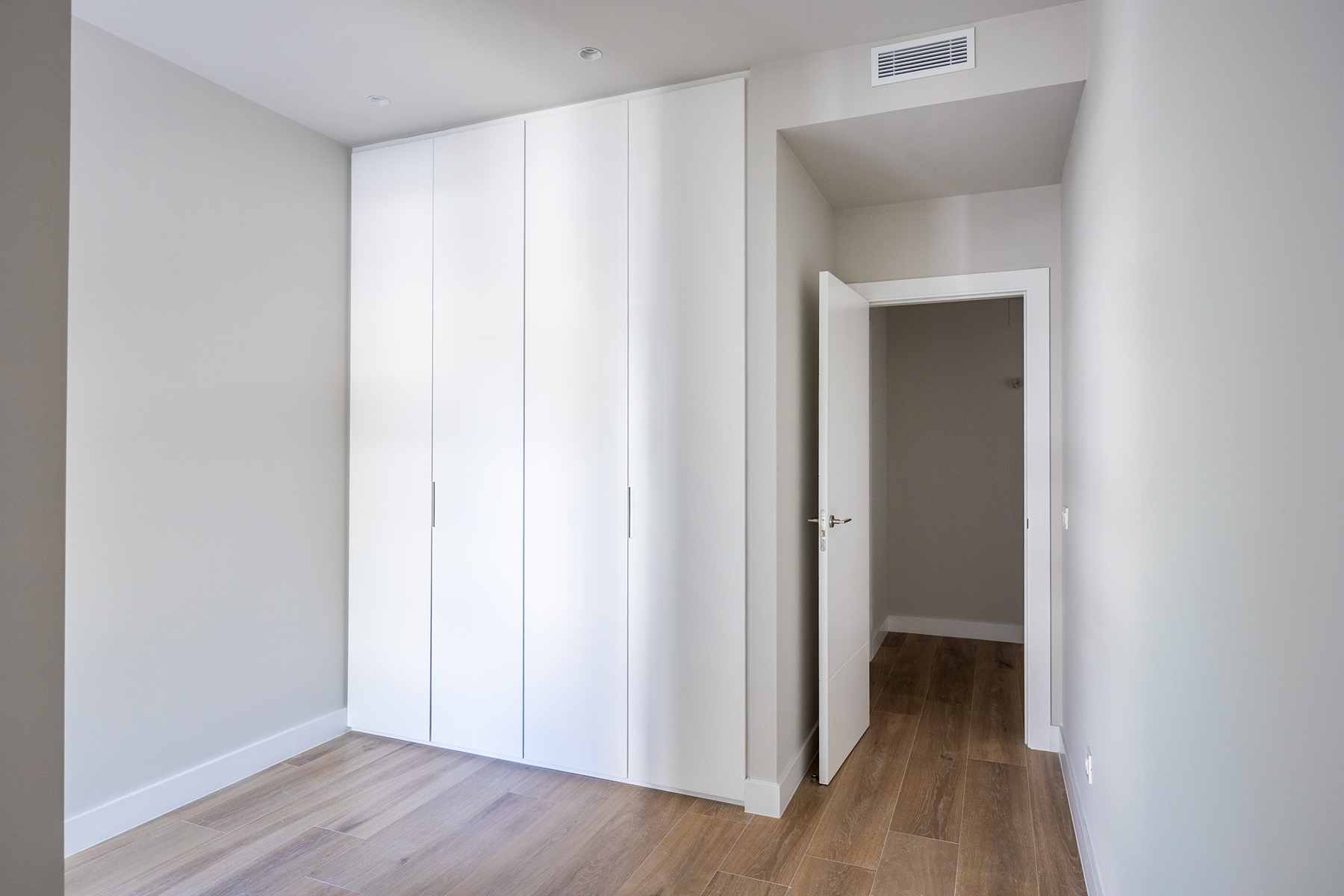  Exclusive duplex with terrace, two parking spaces and storage in Manuel Siurot - 物件實景