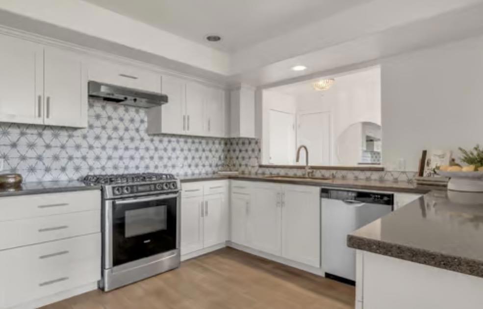 Campbell, California, 95008, United States, 3 Bedrooms Bedrooms, ,2 BathroomsBathrooms,Residential,For Sale,2040045