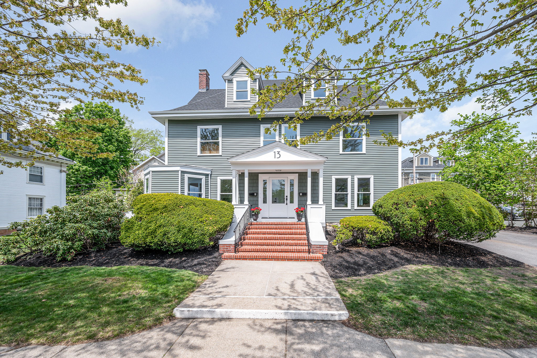 Wakefield, Massachusetts, 01880, United States, 3 Bedrooms Bedrooms, ,3 BathroomsBathrooms,Residential,For Sale,1974087