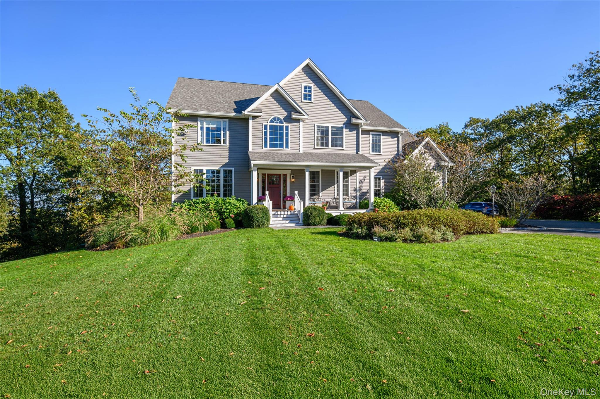 Call Listing Agent, Connecticut, 06812, United States, 5 Bedrooms Bedrooms, ,6 BathroomsBathrooms,Residential,For Sale,1991031