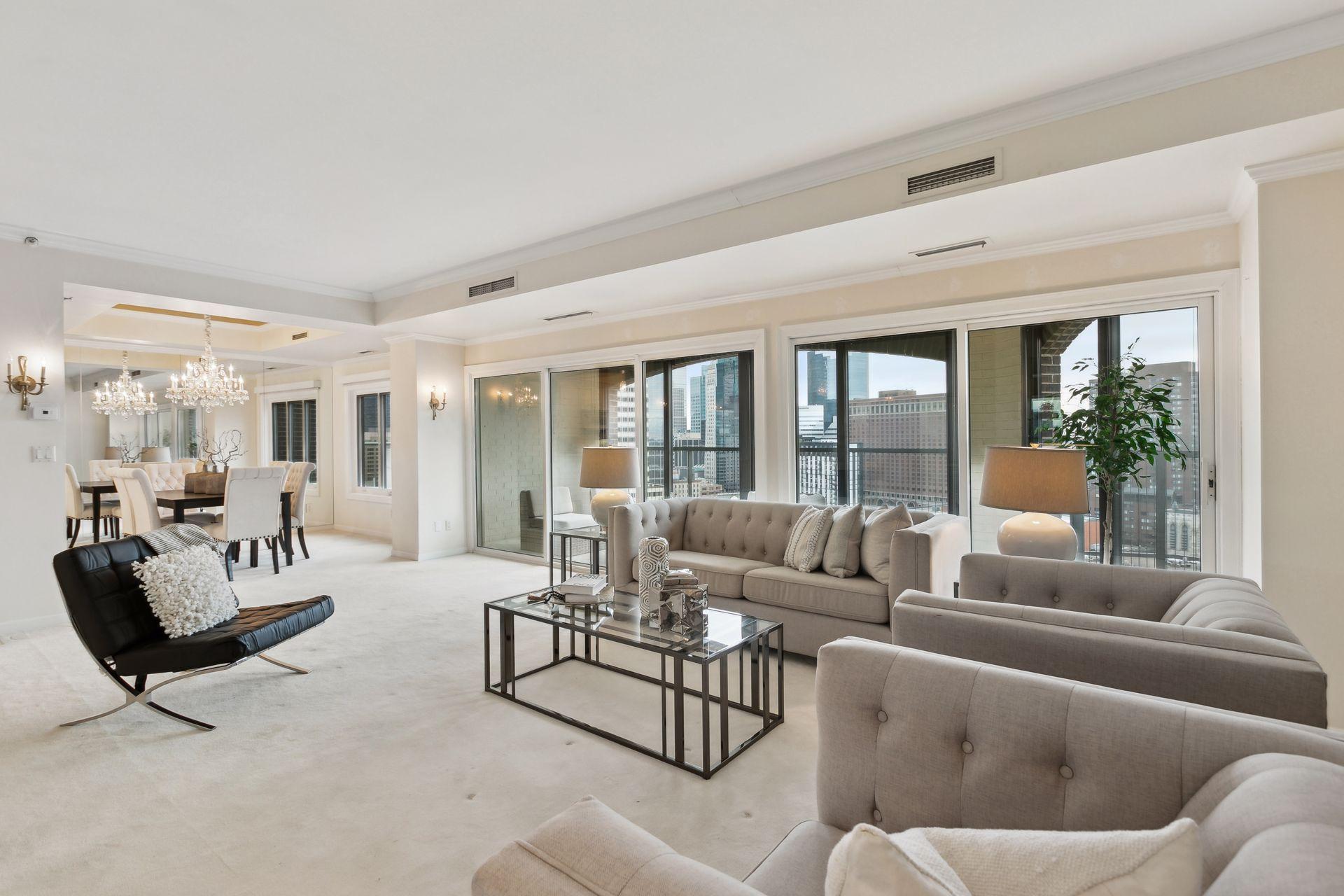 Minneapolis, Minnesota, 55403, United States, 2 Bedrooms Bedrooms, ,1 BathroomBathrooms,Residential,For Sale,1829145