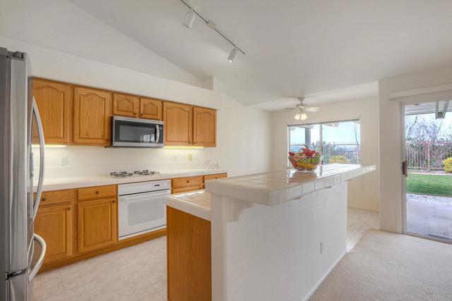 Temecula, California, 92592, United States, 4 Bedrooms Bedrooms, ,2 BathroomsBathrooms,Residential,For Sale,2013727