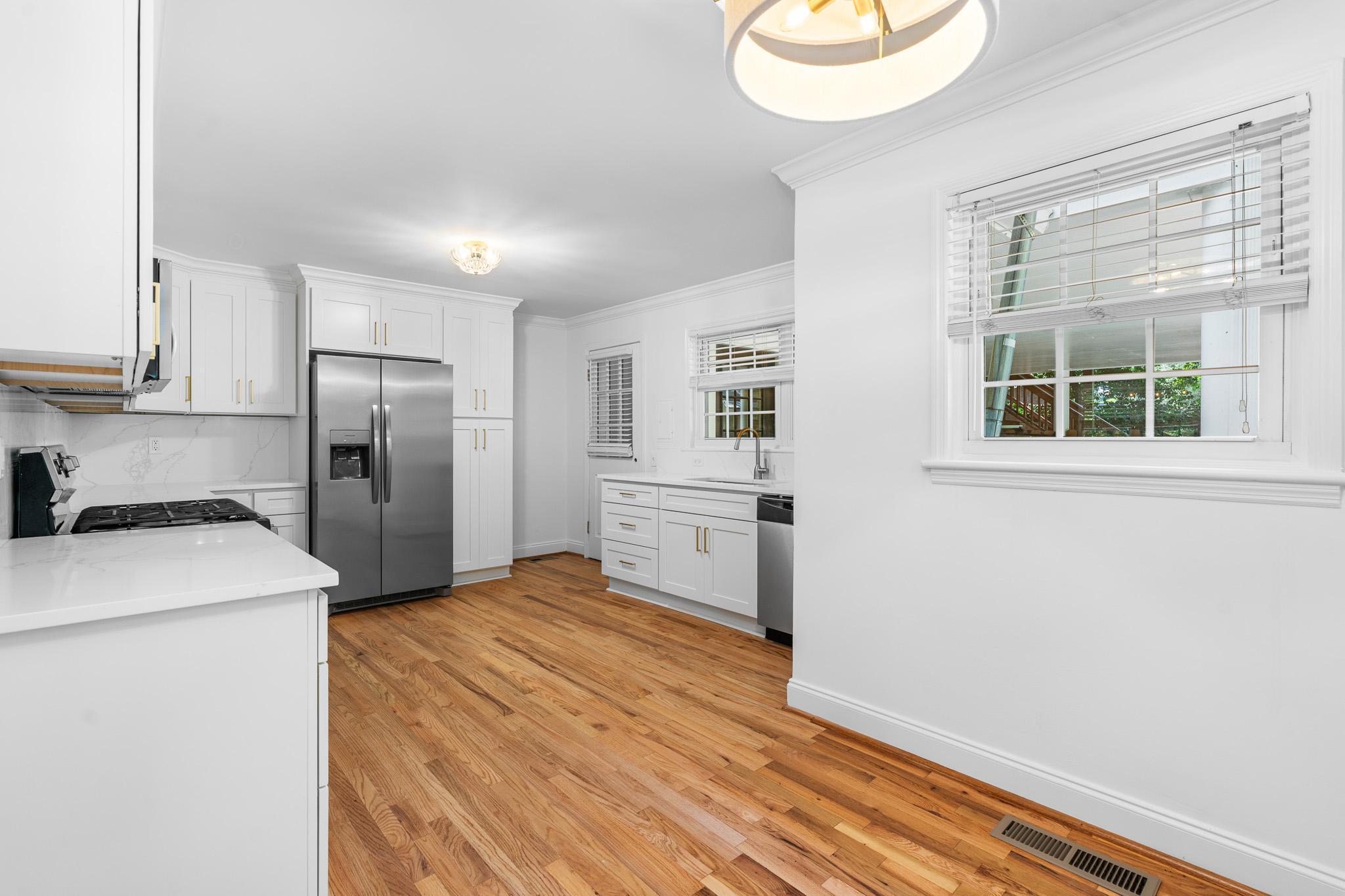  Charming Duplex in Sought-After Loring Heights - 物件實景