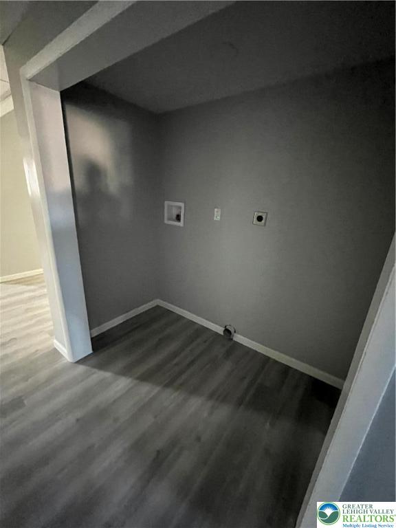 Plainfield Twp, Pennsylvania, 18072, United States, 4 Bedrooms Bedrooms, ,5 BathroomsBathrooms,Residential,For Sale,1960532