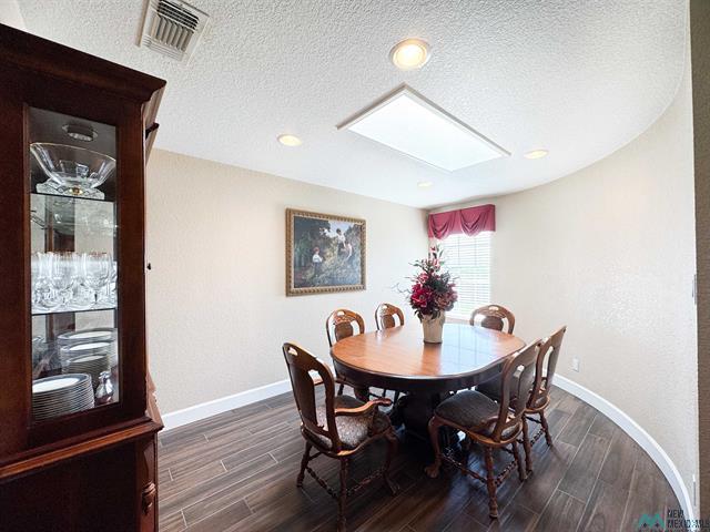 Artesia, New Mexico, 88210, United States, 4 Bedrooms Bedrooms, ,4 BathroomsBathrooms,Residential,For Sale,2005953