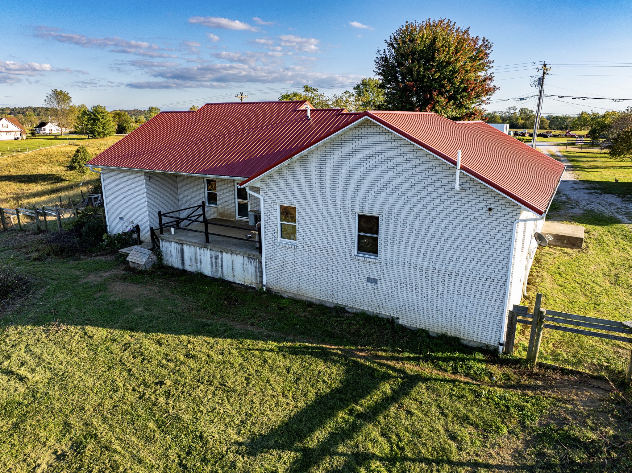 Hillsboro, Kentucky, 41049, United States, 3 Bedrooms Bedrooms, ,3 BathroomsBathrooms,Residential,For Sale,1984101