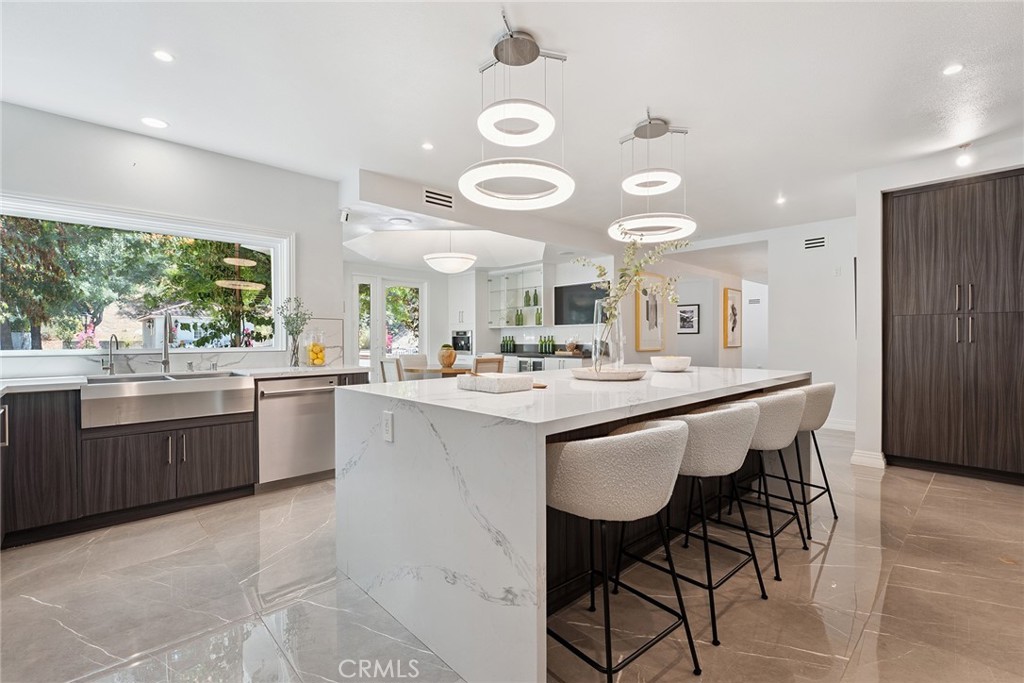 Calabasas, California, 91302, United States, 7 Bedrooms Bedrooms, ,7 BathroomsBathrooms,Residential,For Sale,1951012