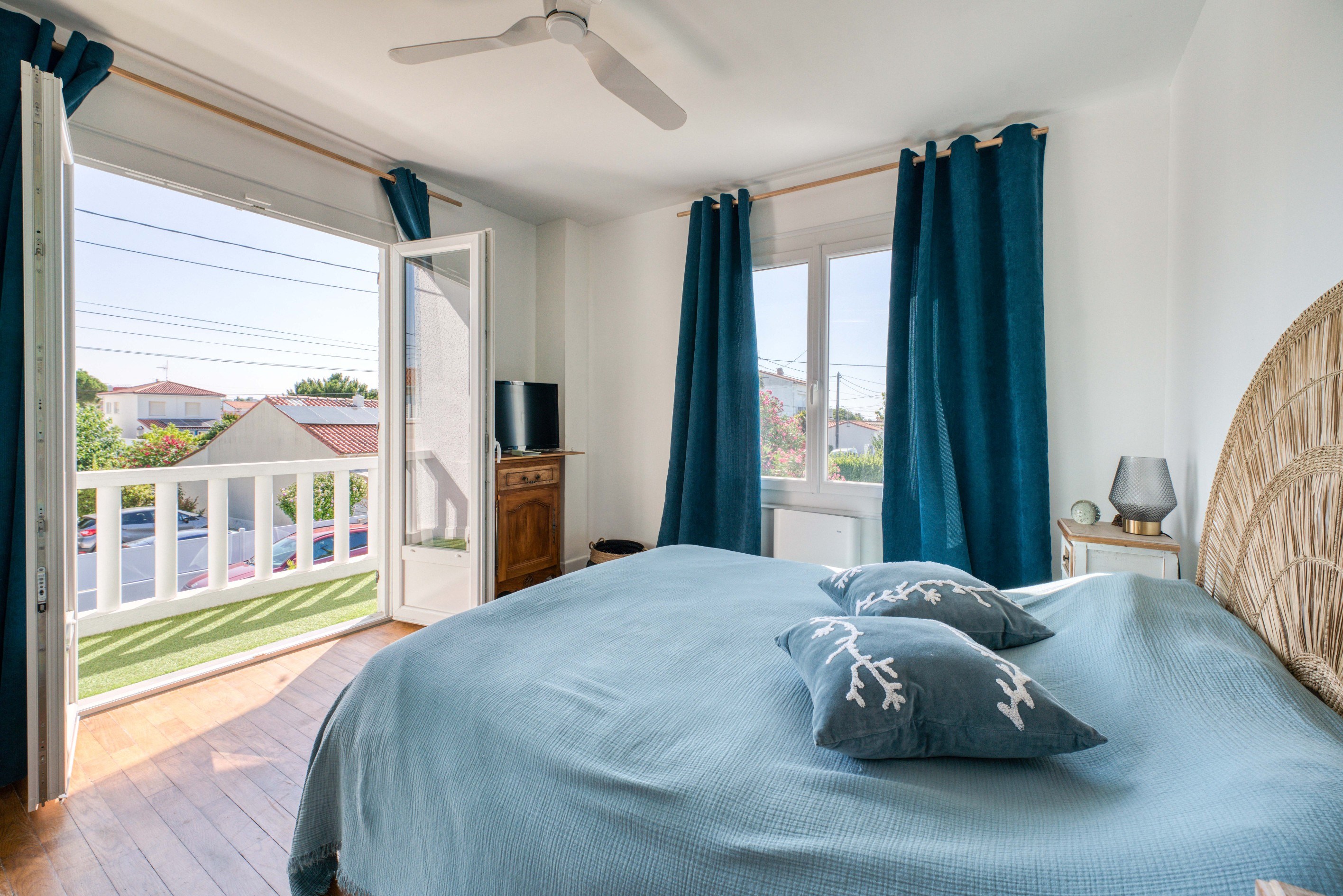  ELEGANT CHARMING VILLA WITH HEATED POOL - 物件實景