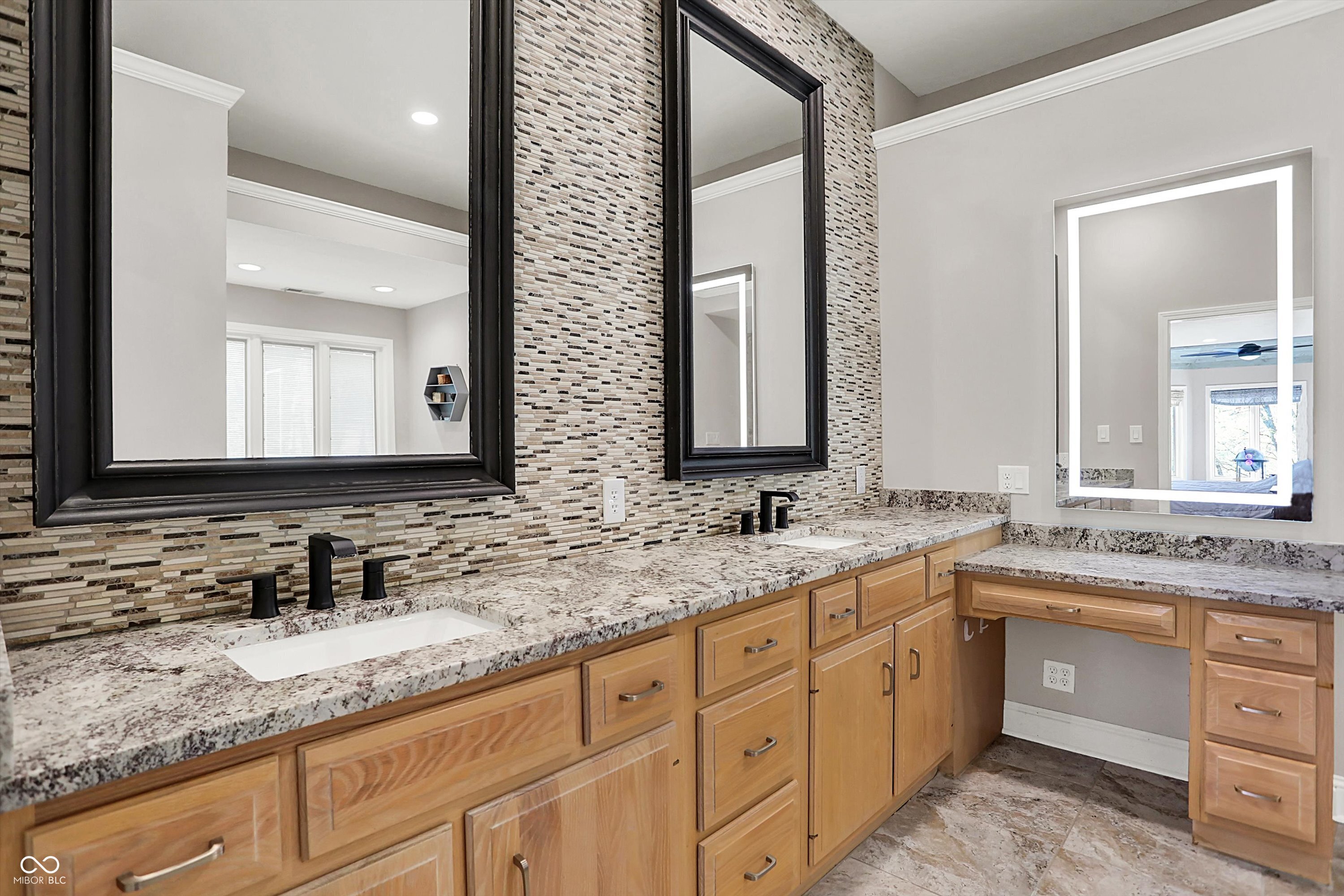 Trafalgar, Indiana, 46181, United States, 4 Bedrooms Bedrooms, ,4 BathroomsBathrooms,Residential,For Sale,1981773