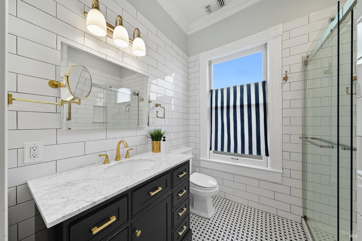 Napa, California, 94559, United States, 3 Bedrooms Bedrooms, ,4 BathroomsBathrooms,Residential,For Sale,1947043