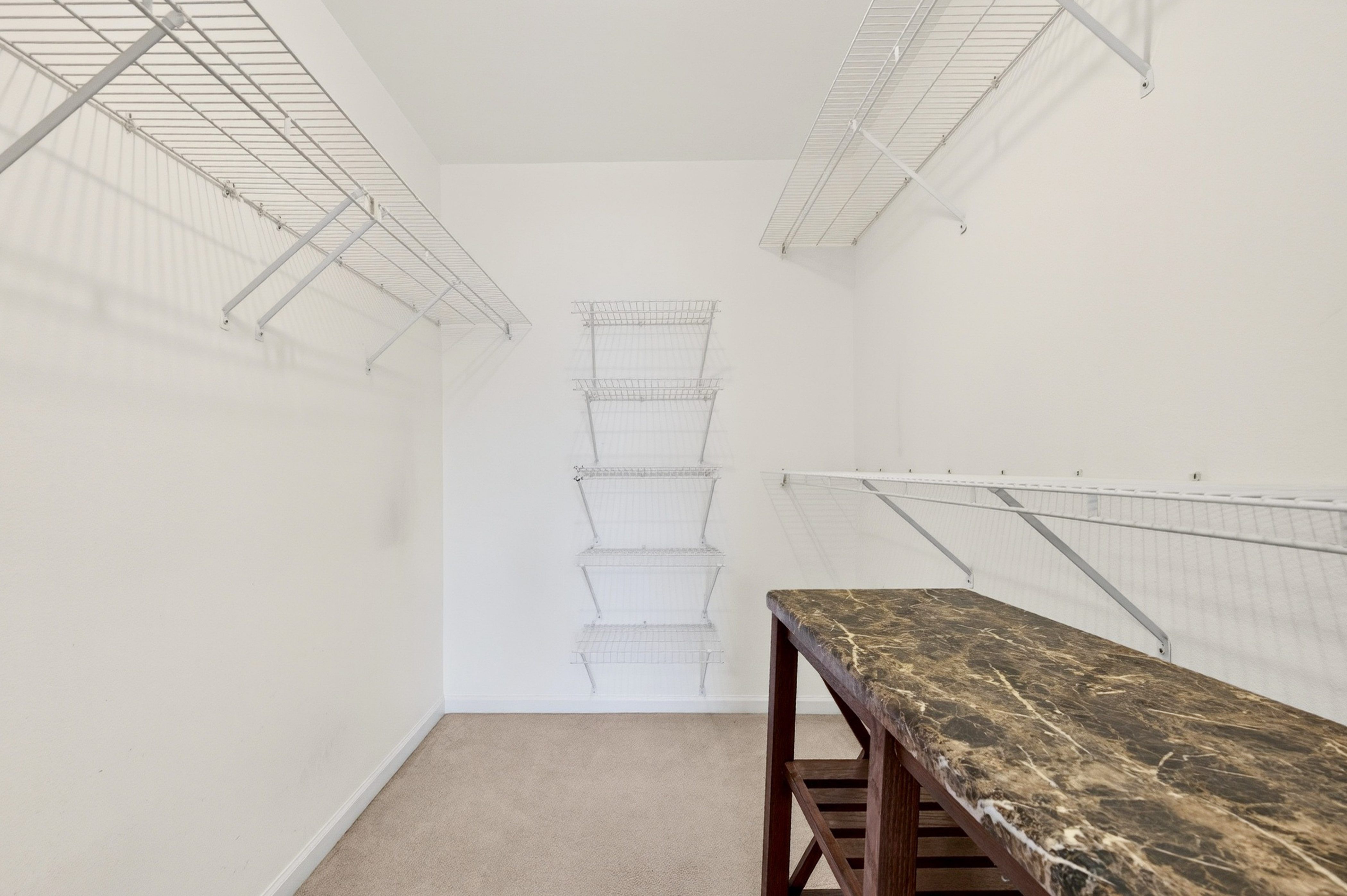  Move in and enjoy this lovely first floor unit - 物件實景