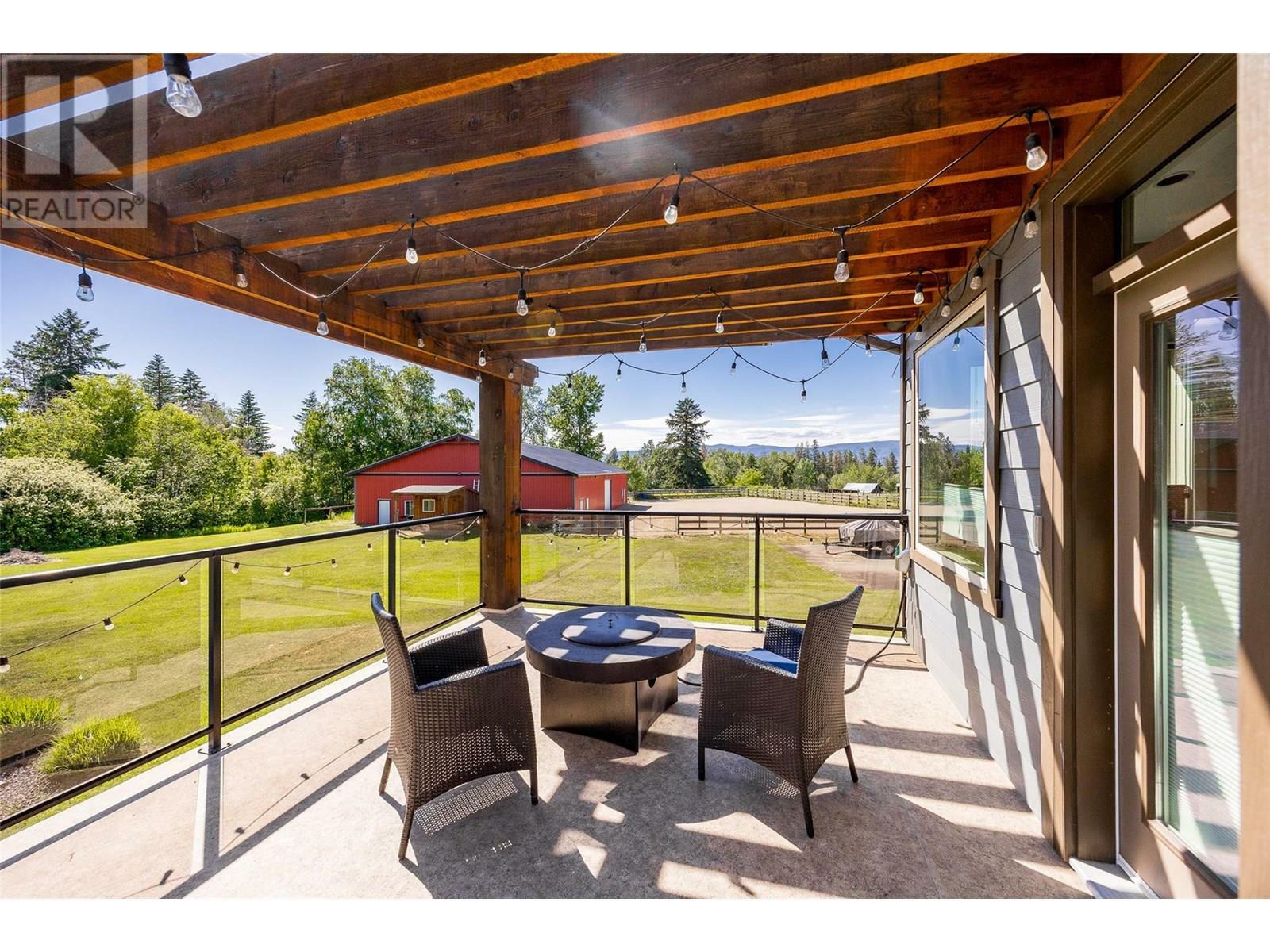 KELOWNA, British Columbia, V1W 4C5, CA, 5 Bedrooms Bedrooms, ,3 BathroomsBathrooms,Residential,For Sale,1883481