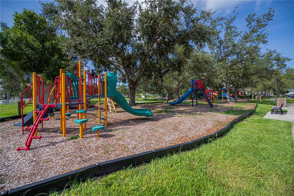 Venice, Florida, 34285, United States, 3 Bedrooms Bedrooms, ,2 BathroomsBathrooms,Residential,For Sale,1934164