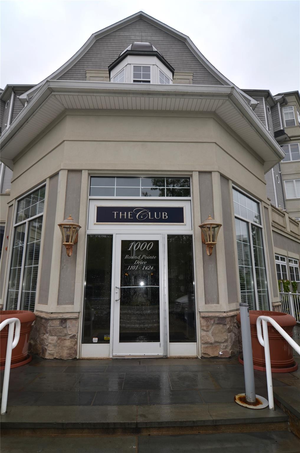 Haverstraw, New York, 10927, United States, 2 Bedrooms Bedrooms, ,2 BathroomsBathrooms,Residential,For Sale,1819239