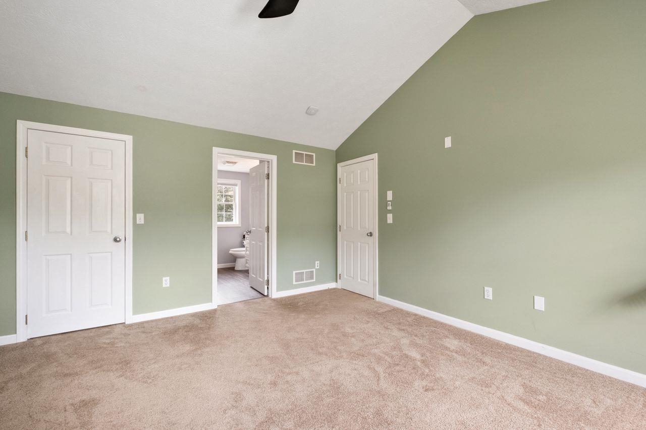 Hudson, New Hampshire, 03051, United States, 3 Bedrooms Bedrooms, ,2 BathroomsBathrooms,Residential,For Sale,1940270